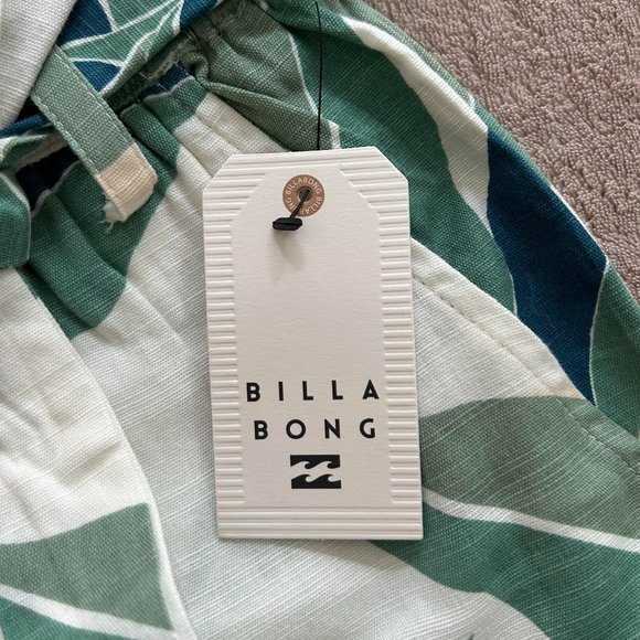 Billabong Kiss the Wind Shorts - Picture 4 of 5